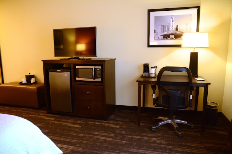 Hampton Inn Poplar Bluff 26/57