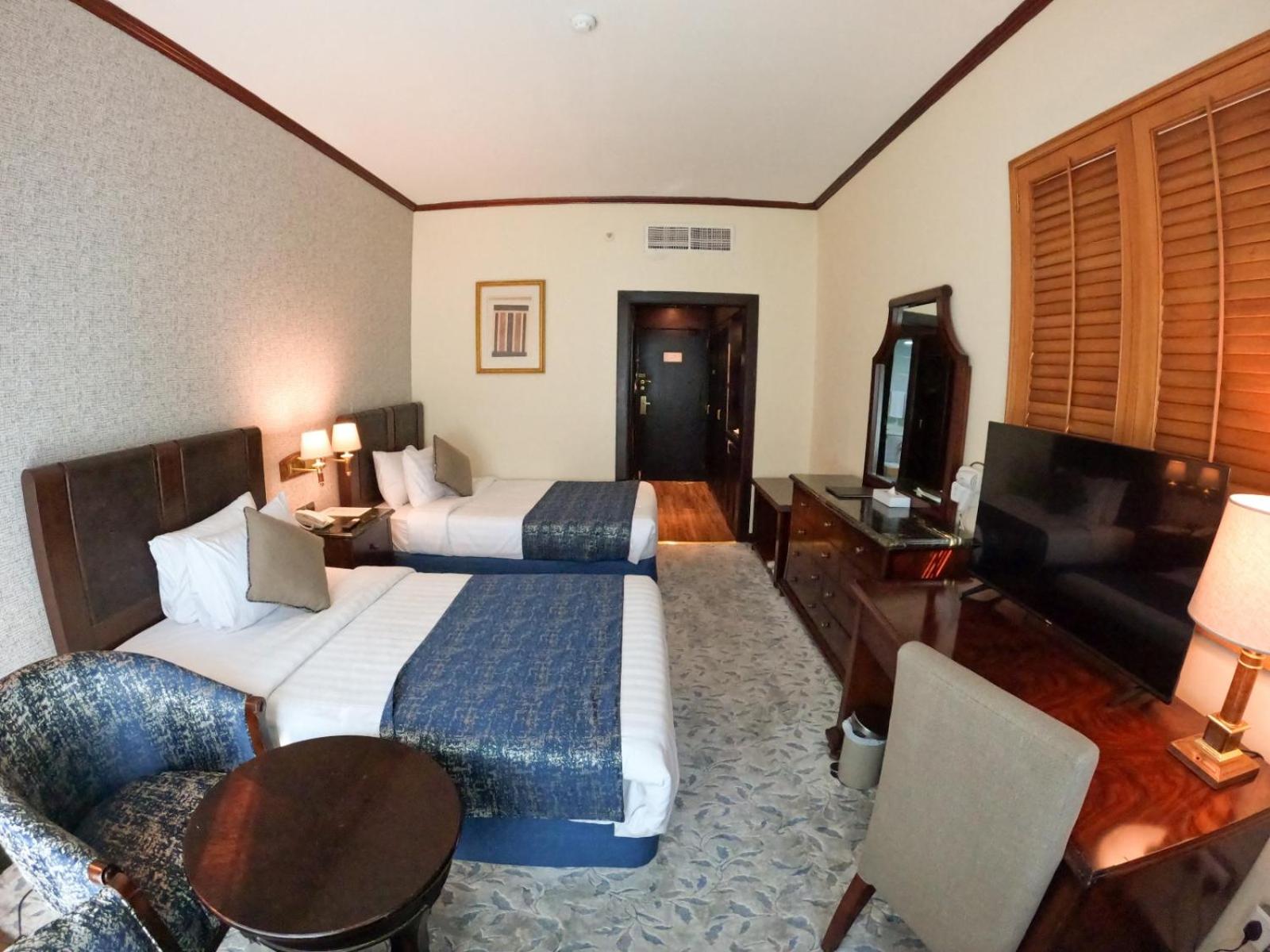 Knight Armour Hotel, Dubai