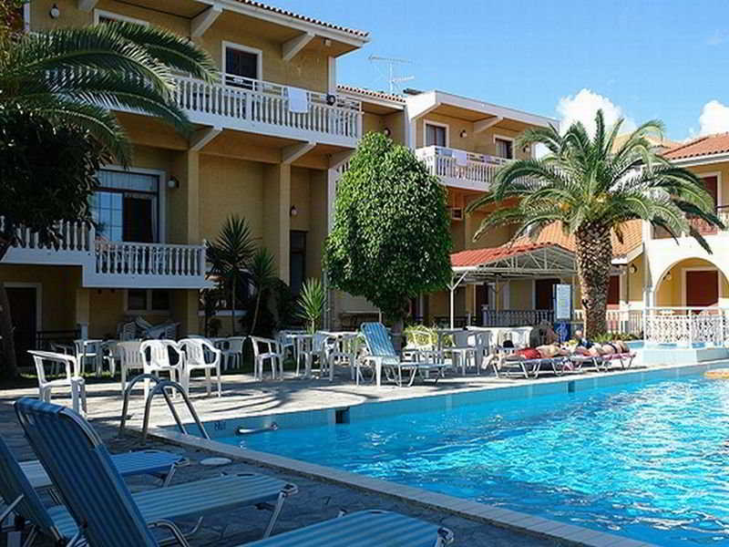 Iliessa Beach Hotel by GHH 35/40