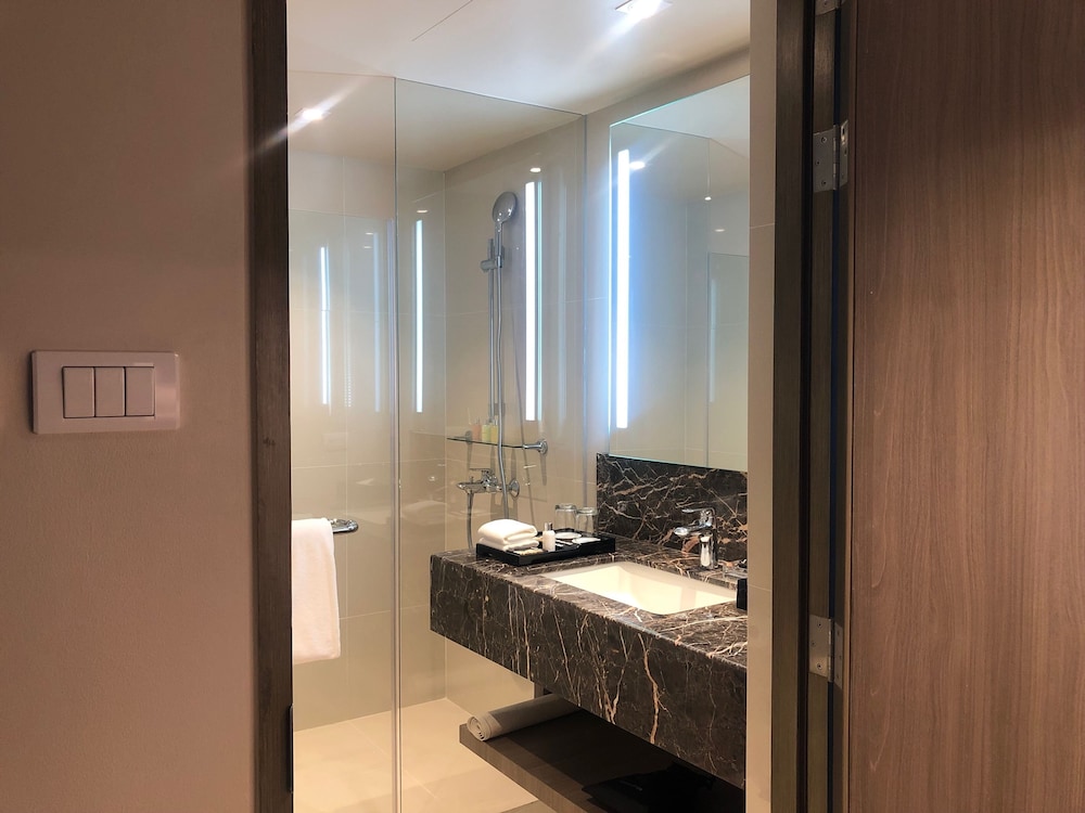 Seda Residences Makati 32/71