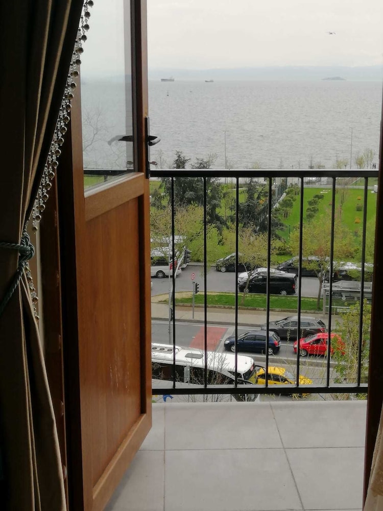 Sea House Suites 31/50