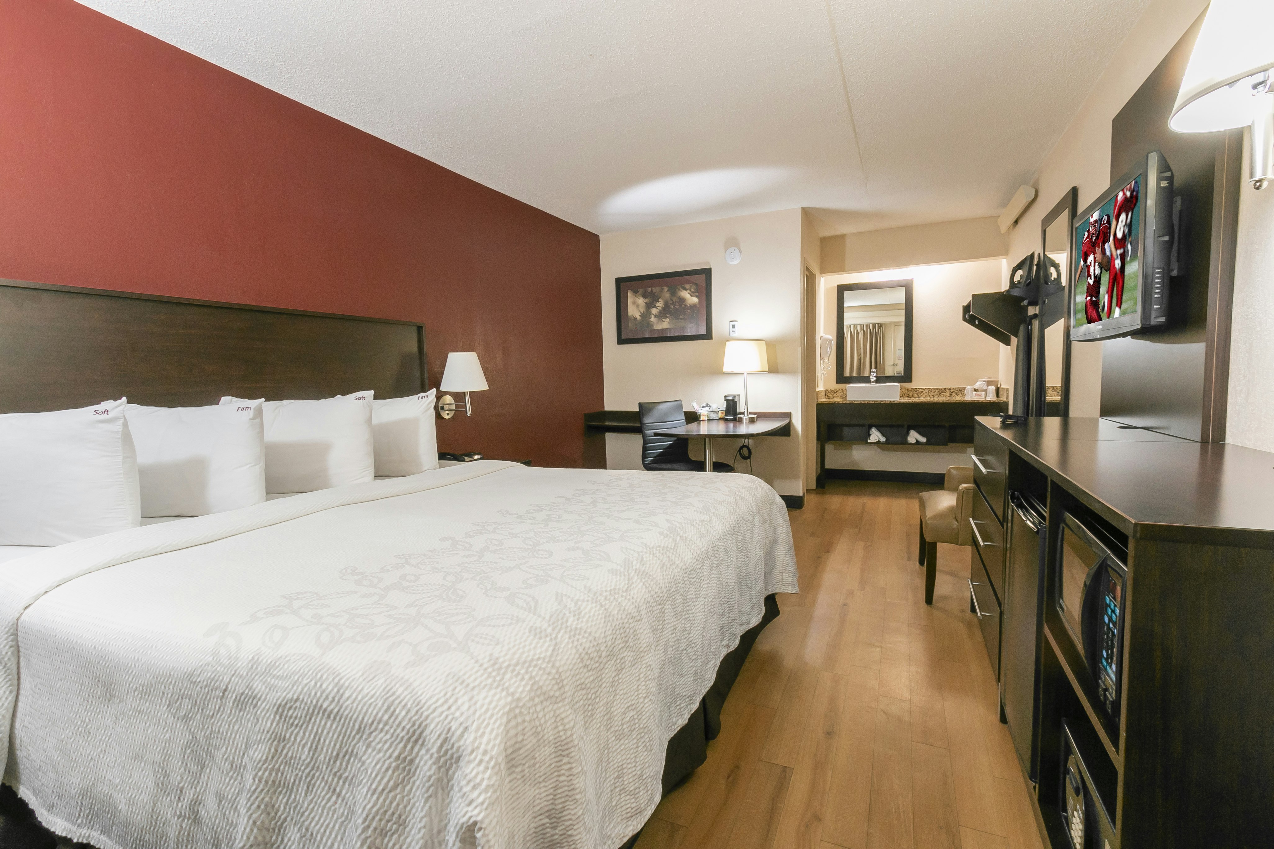 Non-Smoking Superior 1 King Bed, Micro-Fridge