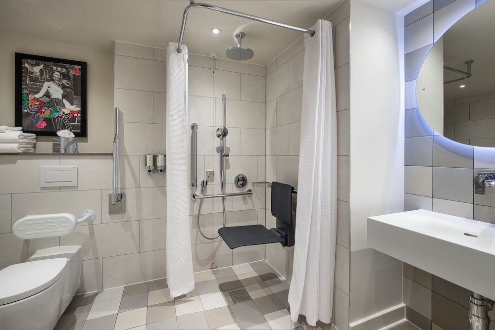 Hampton By Hilton Dublin City Centre 6/33