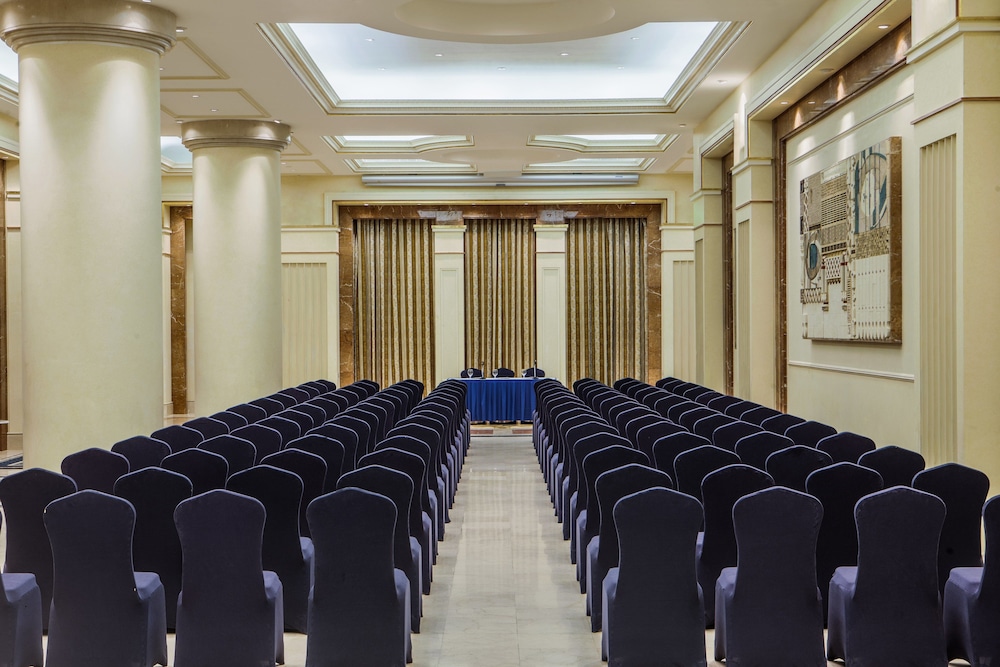 دار الإيمان إنتركونتنينتال(Intercontinental Madinah Dar Al Iman) 48/66