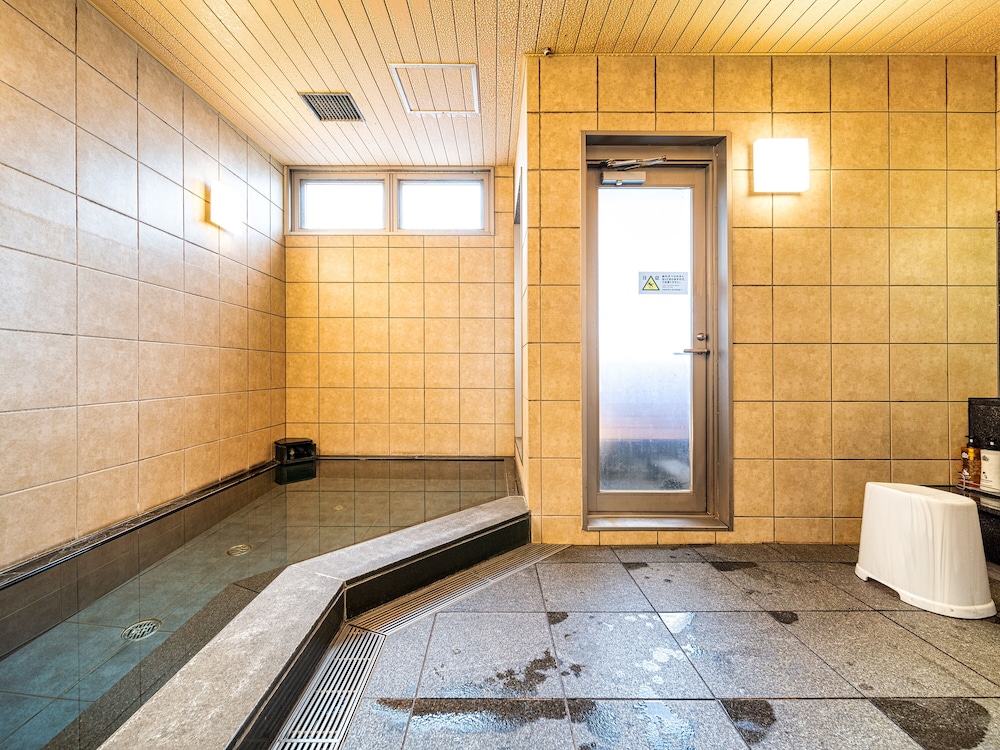 Apa Villa Hotel Tsubamesanjo-Ekimae 44/69