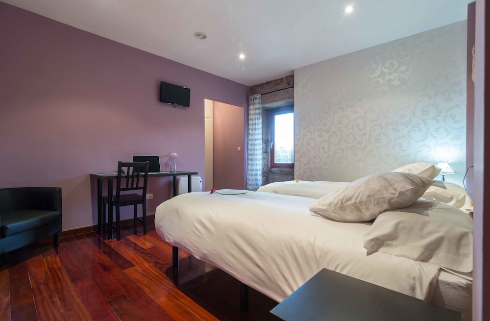 Casa Rural San Cibran 4/32