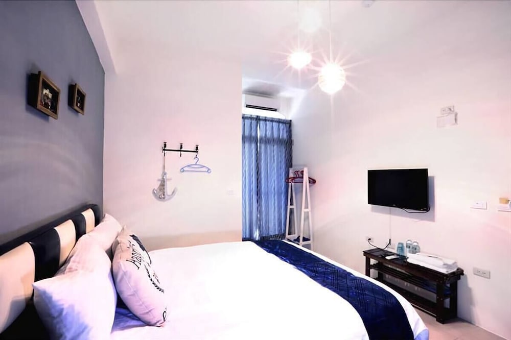Locking Taitung B&B 2/35