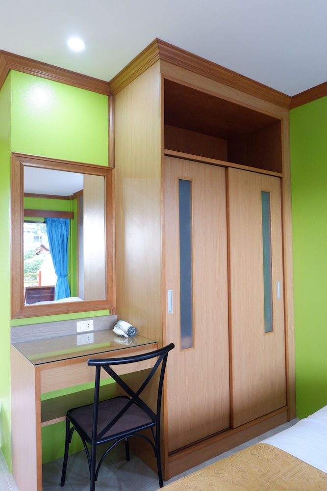 Karon Village Hotel 34/49