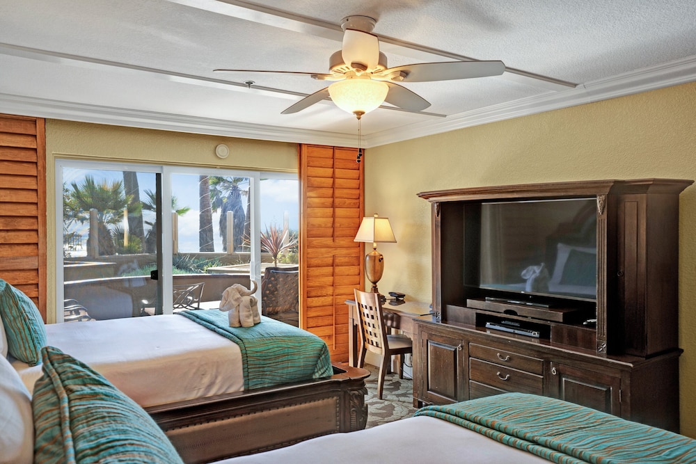 Pacific Terrace Hotel 62/92