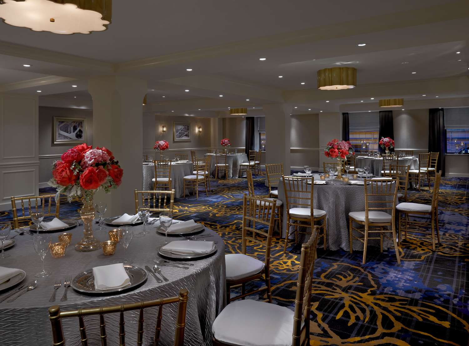 The Allegro Royal Sonesta Hotel Chicago Loop 46/64