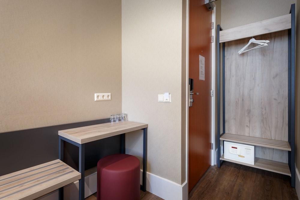 Amsterdam Downtown Hotel 29/31