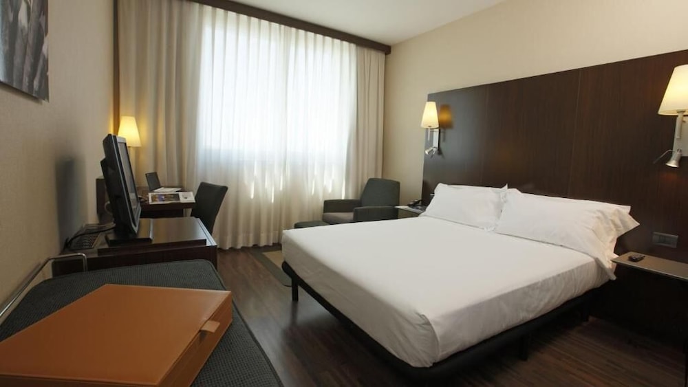 Max Hotel Livorno 6/25