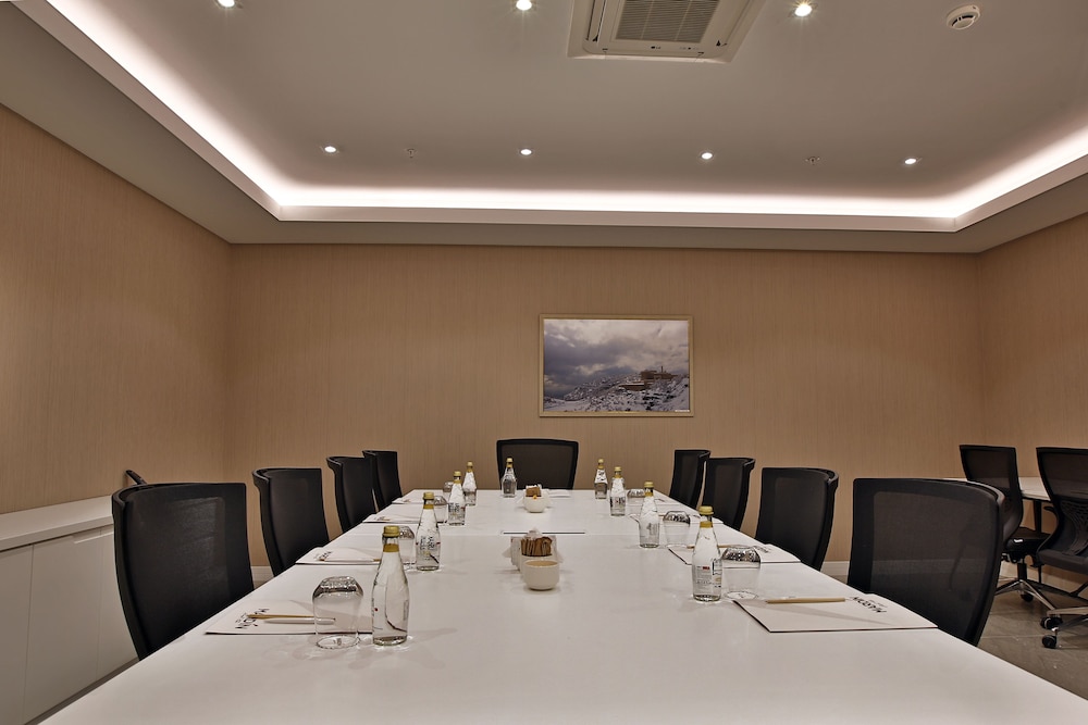 Mardin Airport Hotel 36/43