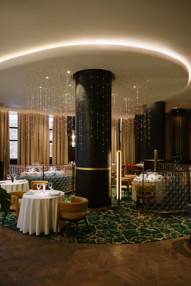 Kazakhstan Hotel 55/87