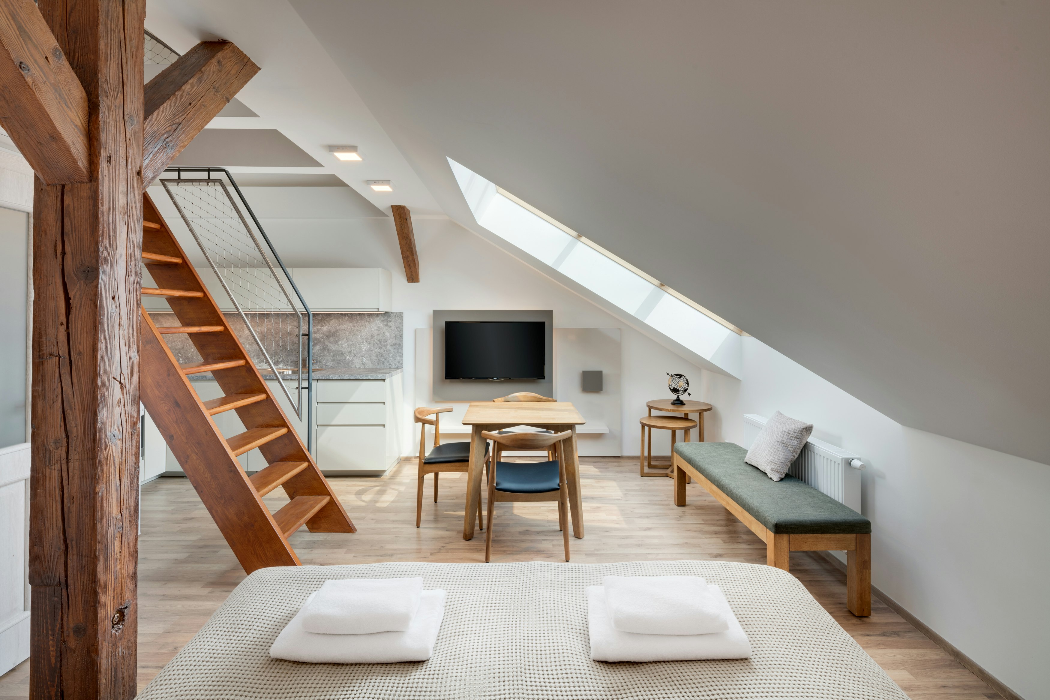Louren Apartments 8/10