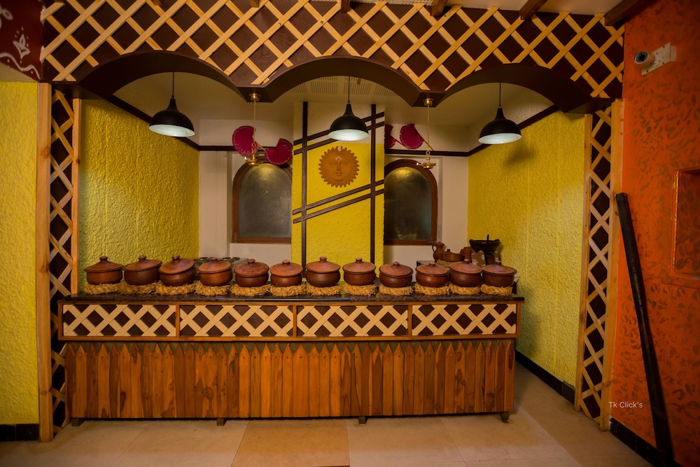 Hotel Kodai International 15/38
