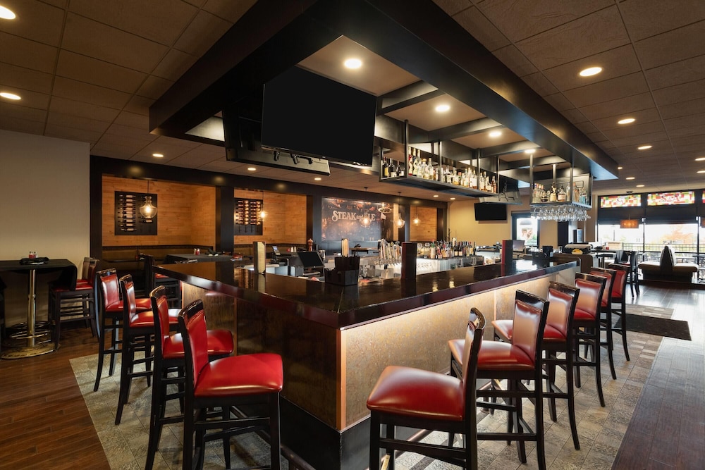 Wyndham Minneapolis South/Burnsville 47/64