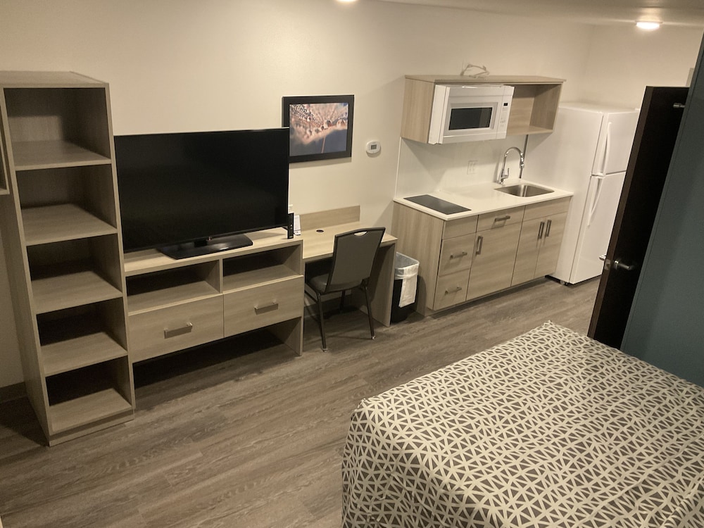 Woodspring Suites Detroit Sterling Heights 20/32