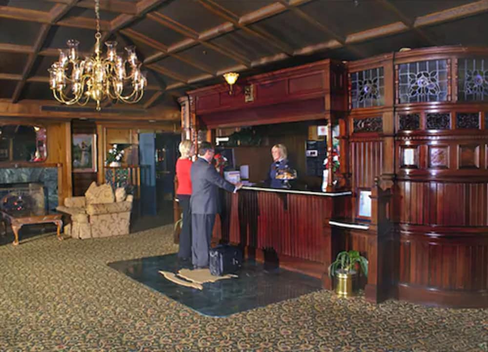 HISTORIC SANTA MARIA INN 9/67