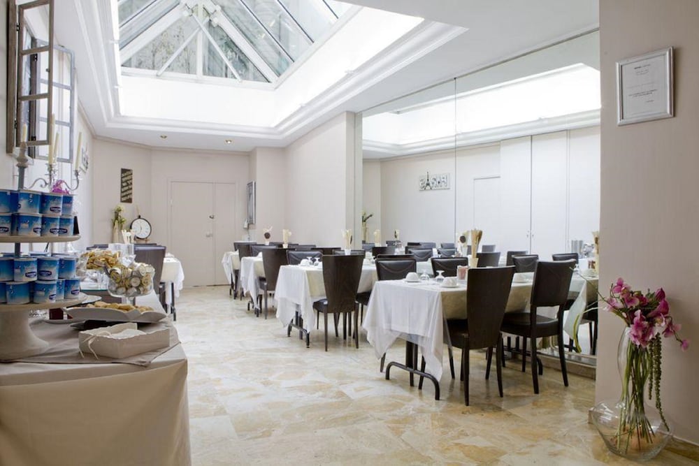 Hotel Lebron Paris 31/49