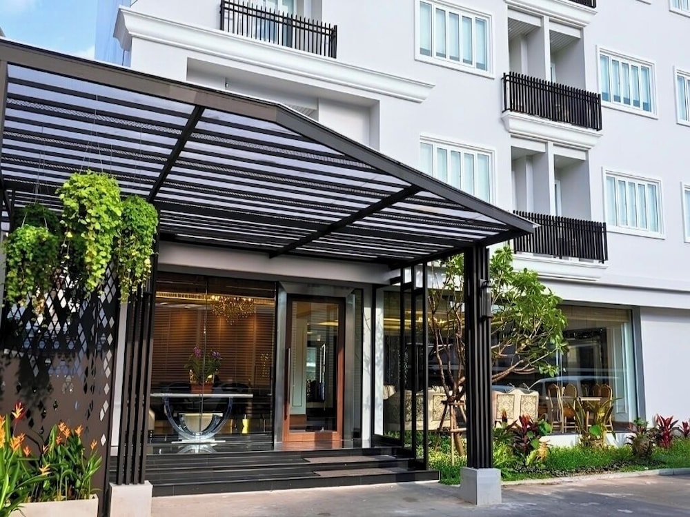 Methavalai Residence 59/67