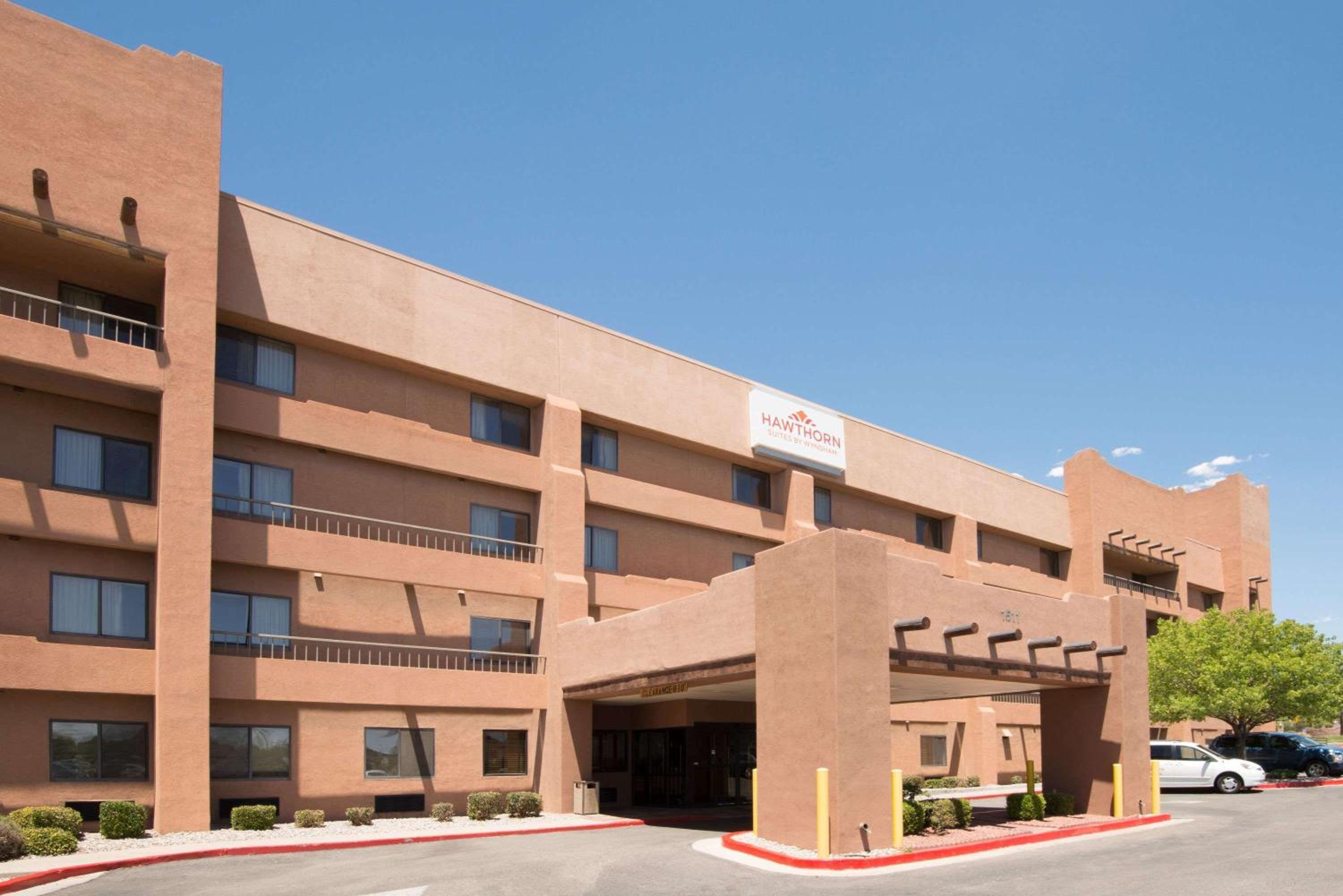 Hawthorn Suites by Wyndham Albuquerque — foto 2