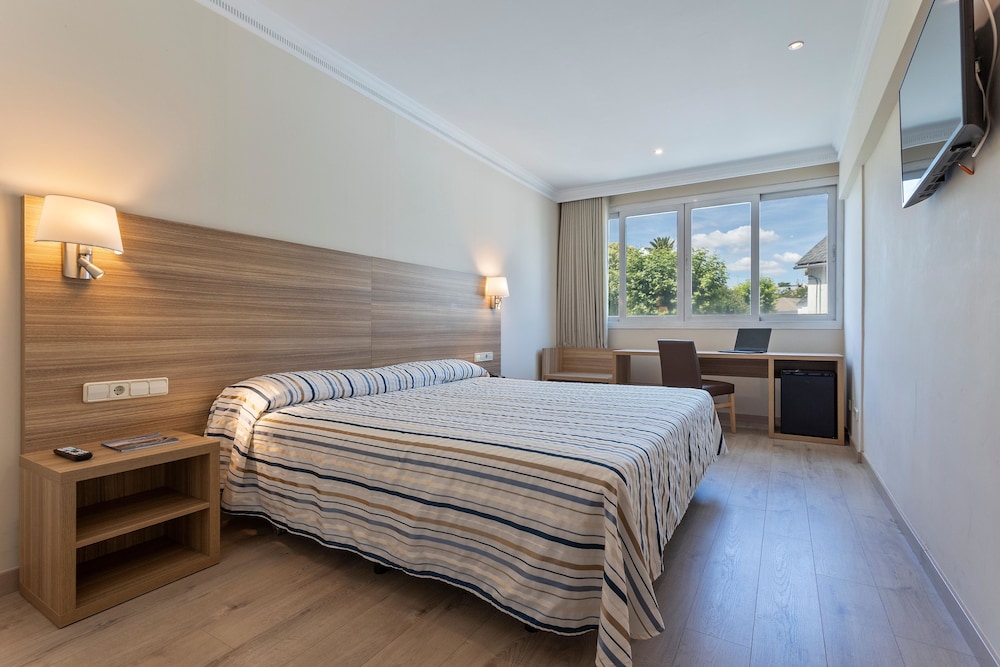 Hotel Best Osuna Madrid Feria 13/50