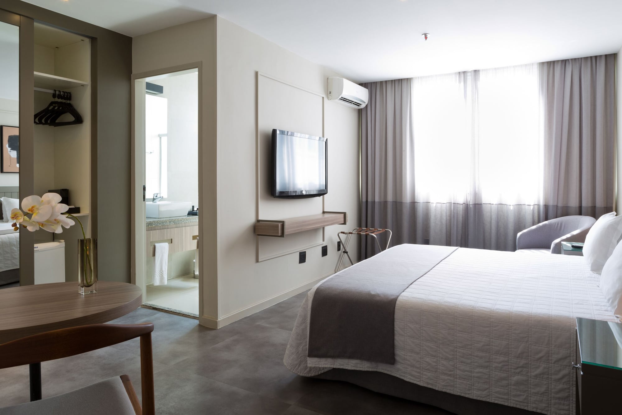 rooms