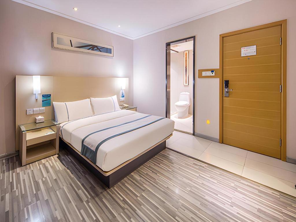 City Comfort Inn (Nanning Dongge Huacheng) 17/46