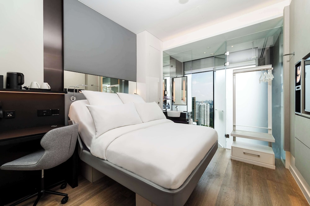 YOTEL Singapore, Select by Hilton 12/49