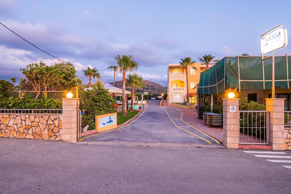 Thalassa Apartments 42/50