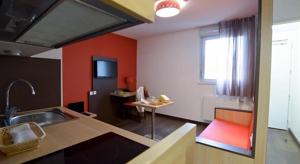 Apparthotel Privilodges Carre de Jaude Clermont Ferrand 58/60