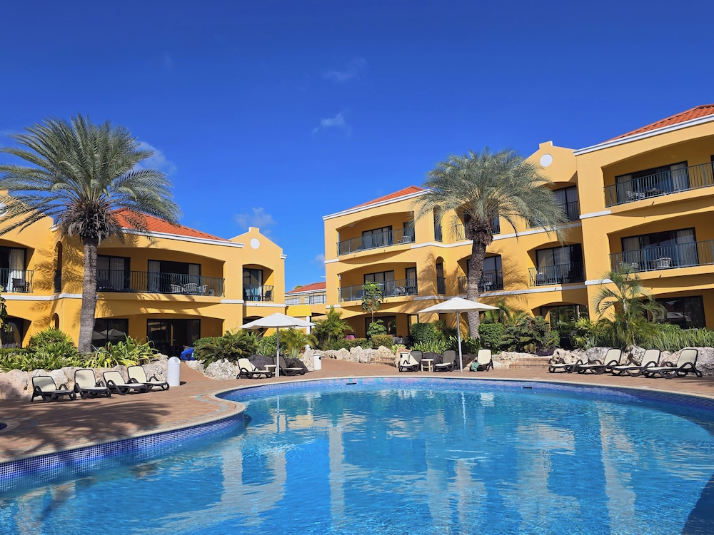 The Royal Sea Aquarium Resort 6/84