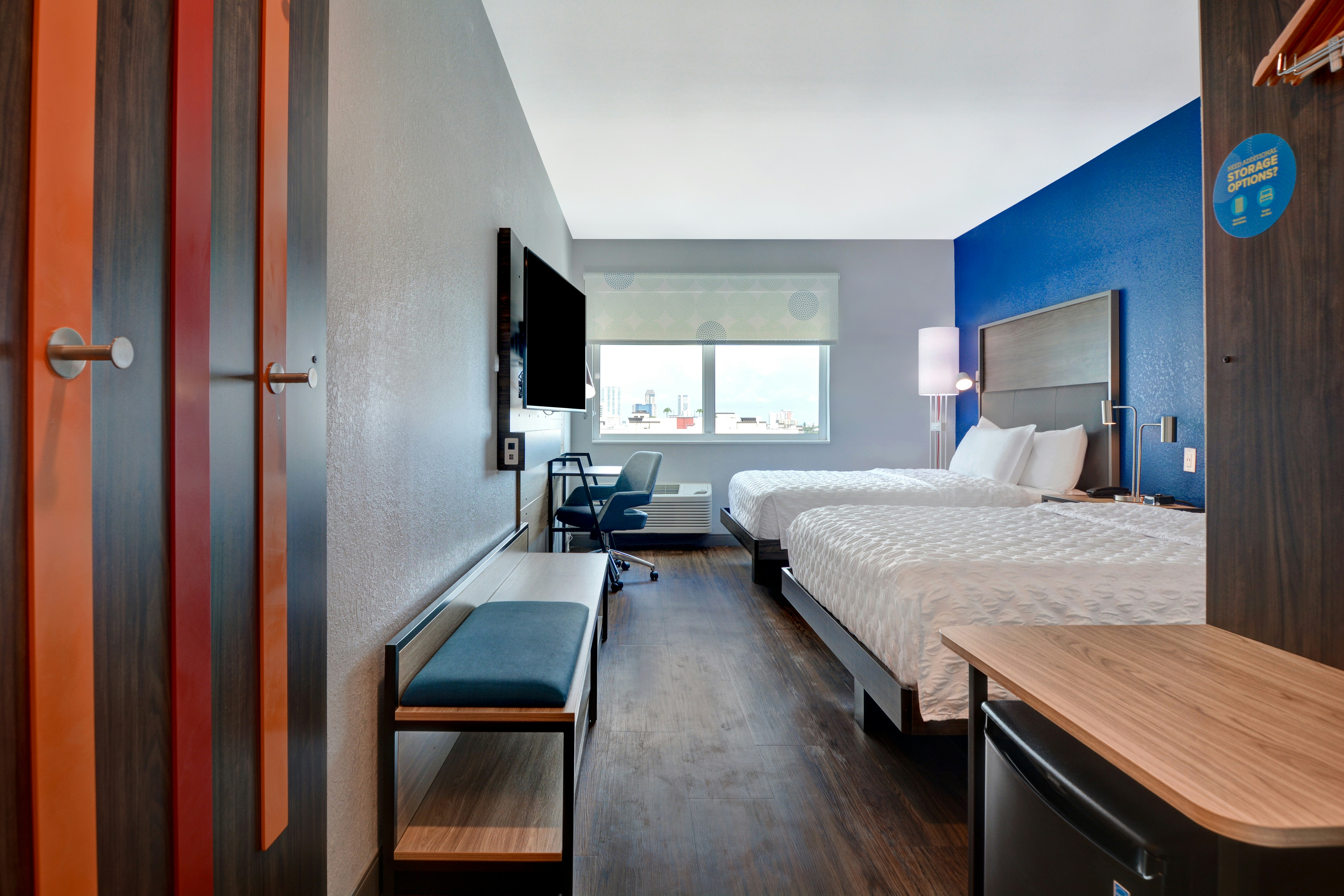 room, 2 queen beds