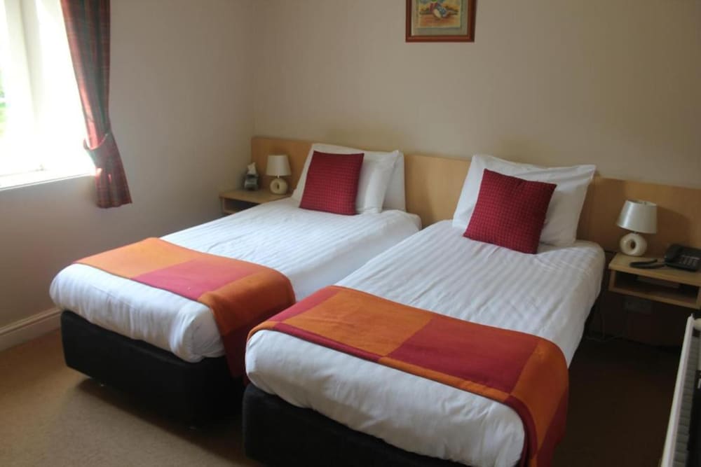 OYO Flagship Nant Ddu Lodge Hotel & Spa 13/70