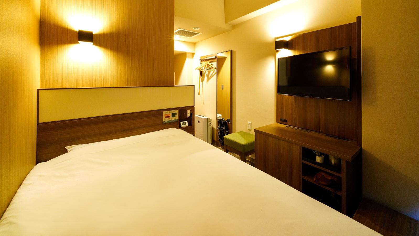 Room, Double Bed