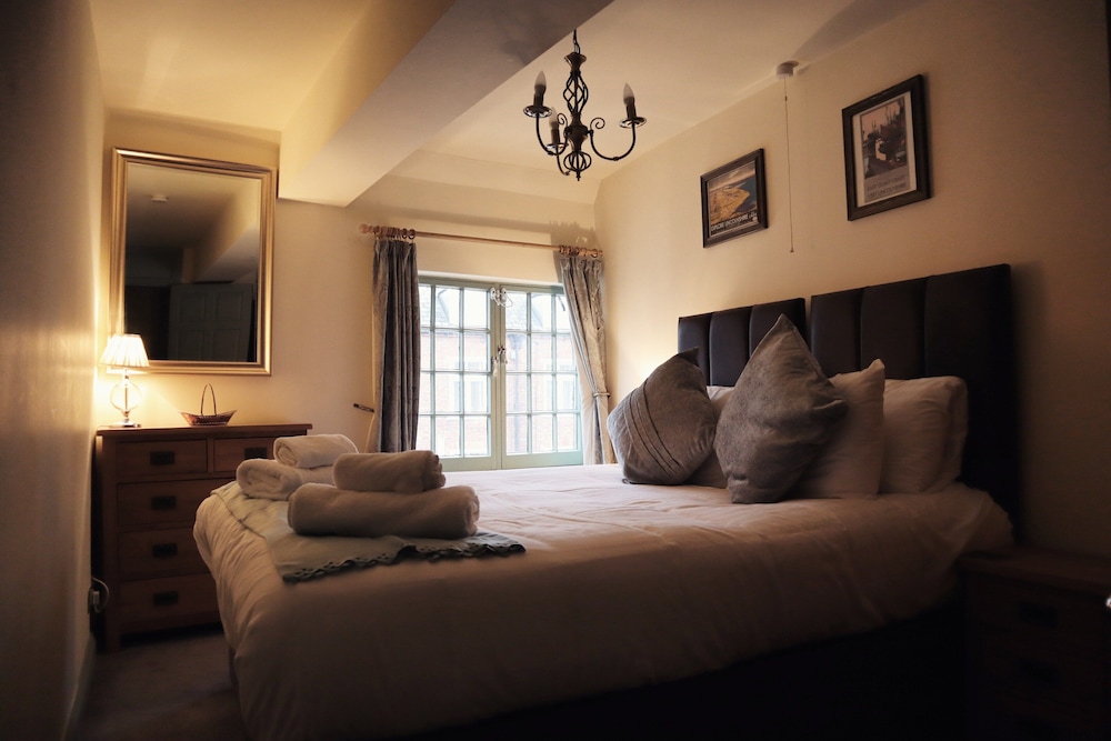 The Duke William Hotel 48/75
