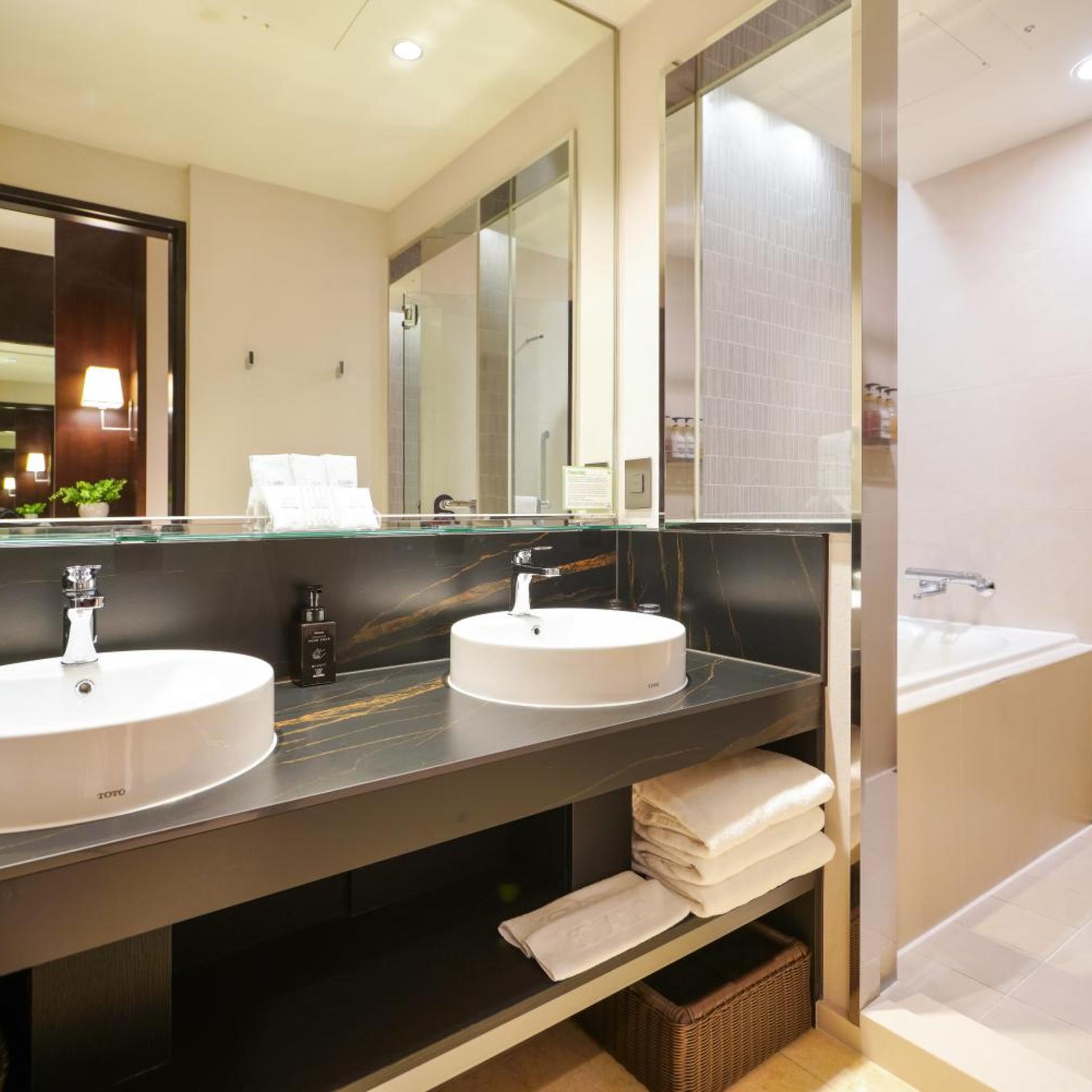 غرفة ثلاثية في طابق مرتفع، Solaria Nishitetsu Hotel Seoul Myeongdong 8/10