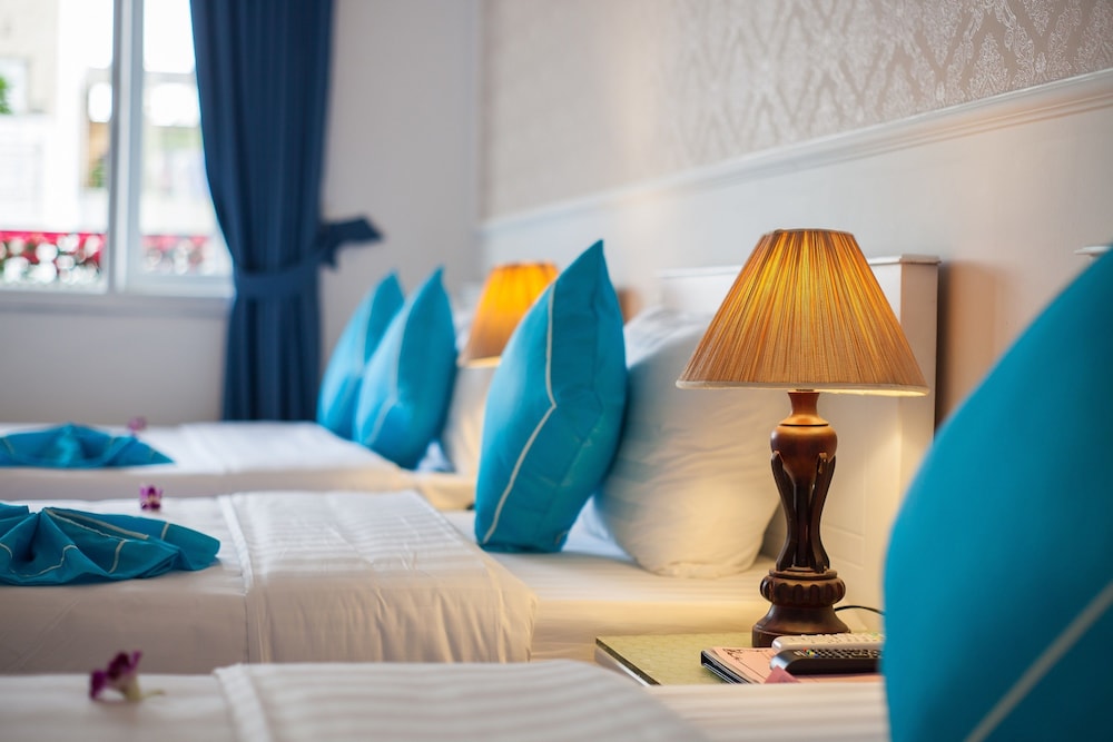 Hanoi Buddy Inn & Travel 84/99