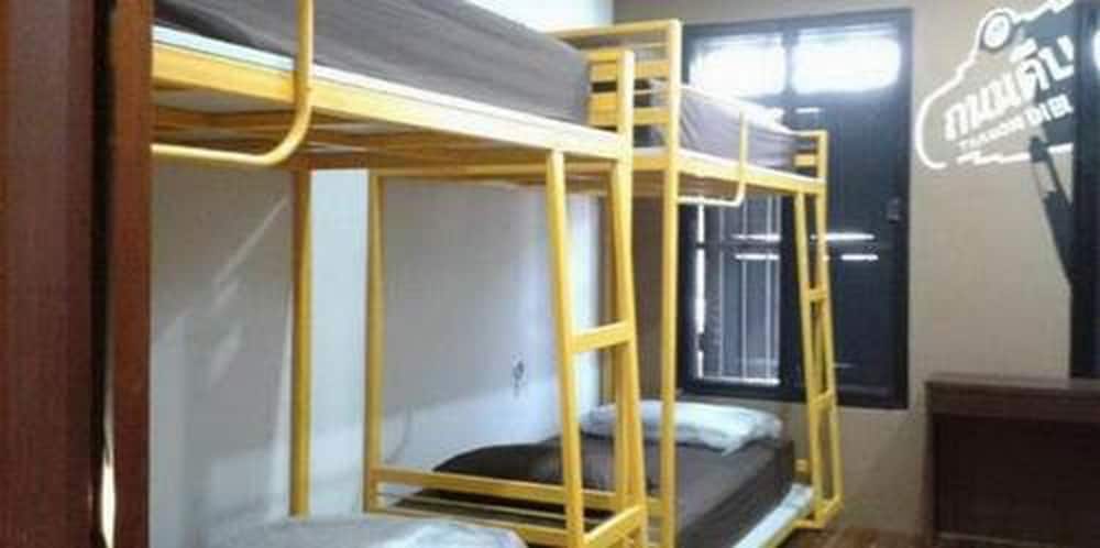 Sunny Hostel Phuket 19/29