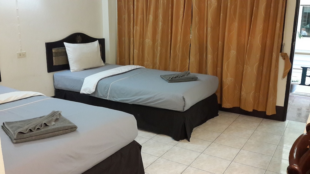 B & B Patong Beach House 11/34