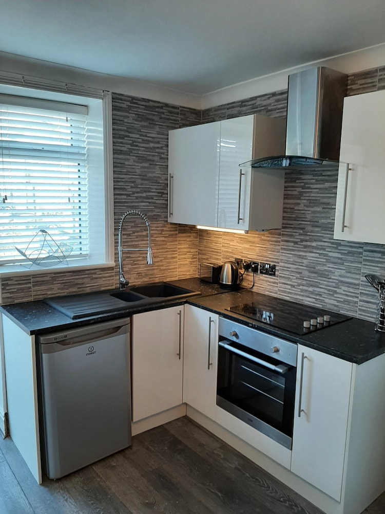 Beachmount Holiday Apartments 6/50