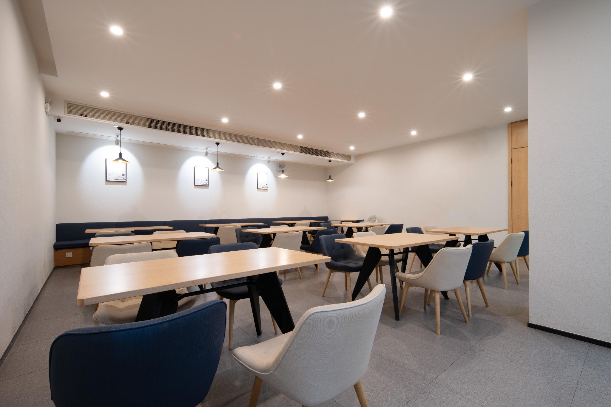 Hanting Hotel (Wushan) 37/48