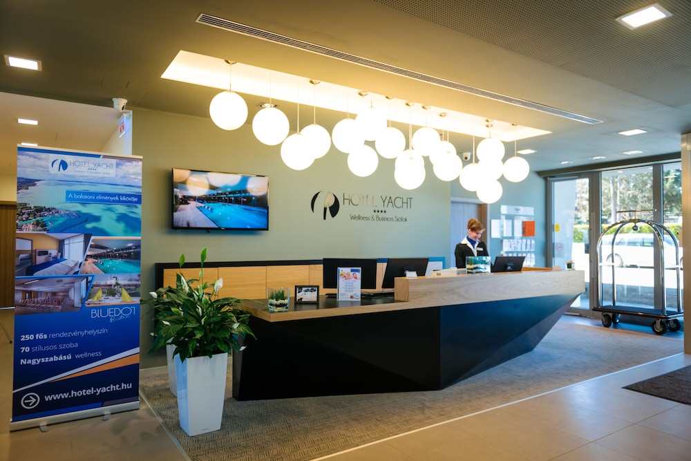 Hotel Yacht Wellness & Business 6/50
