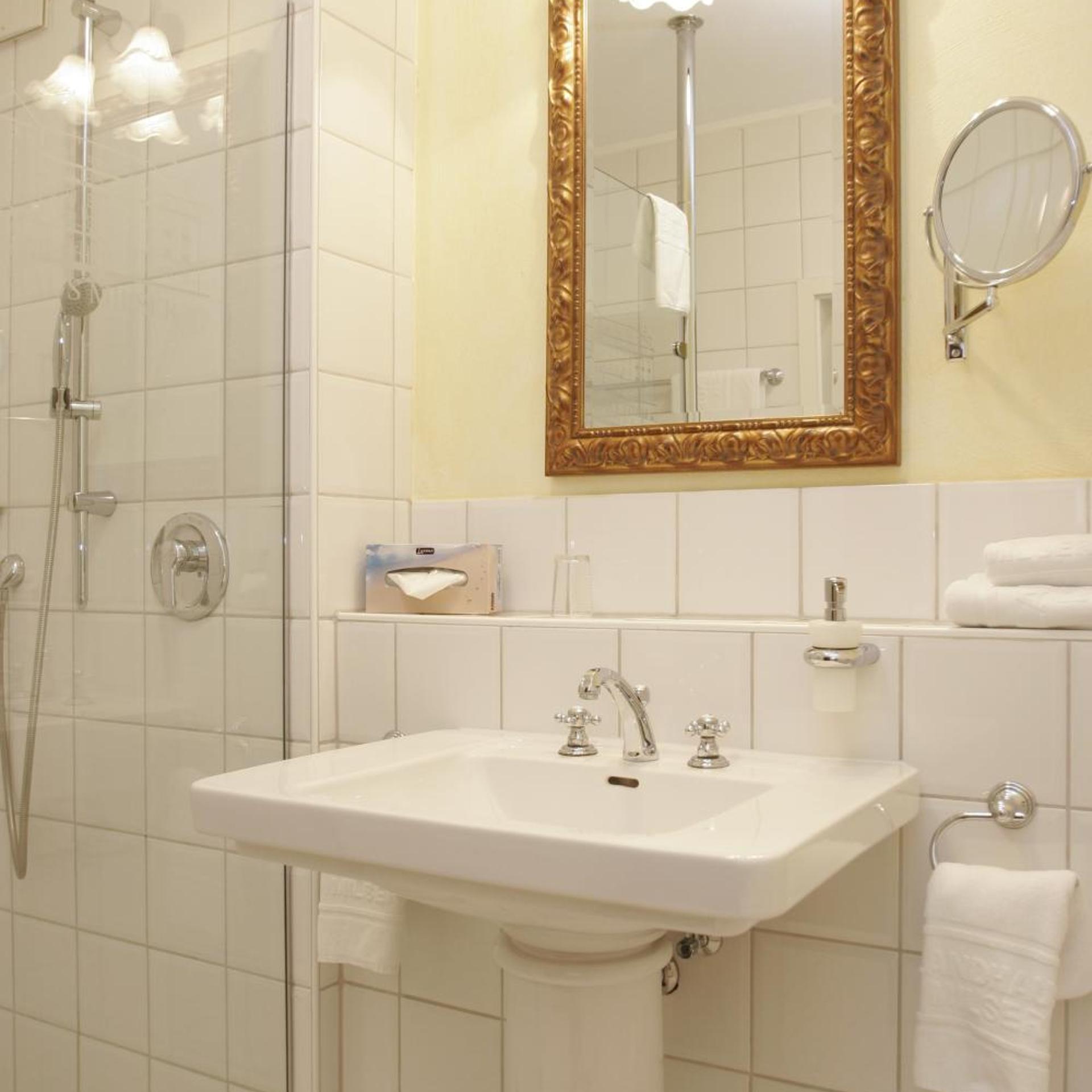 غرفة قياسية مفردة، Hotel Landhaus Milser 12/15