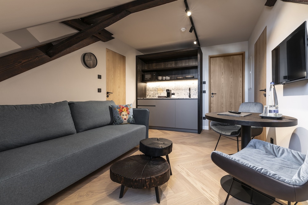 Wailtl Hotel 25/50
