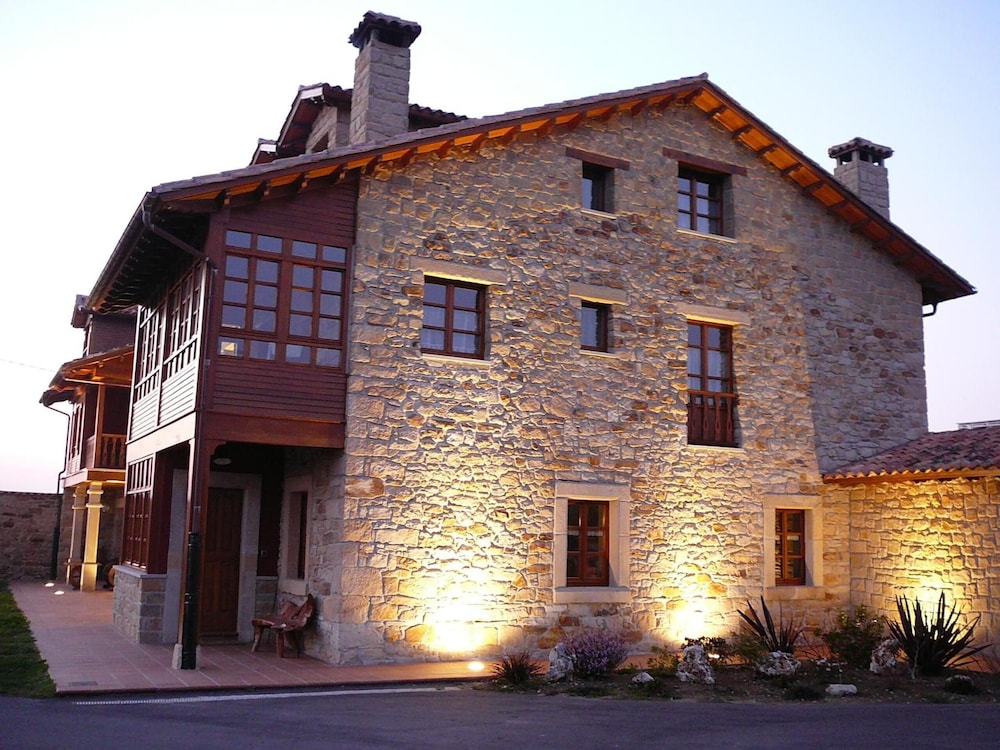 Rural La Casona De Tresali 4/50
