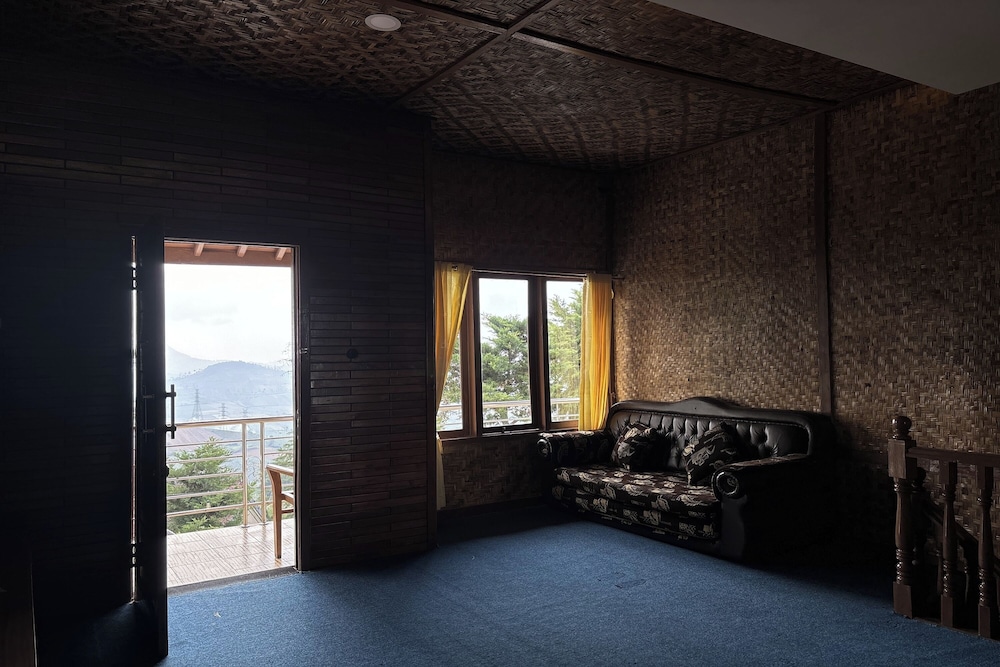 Puncak Darajat Highland by Zuzu 26/50