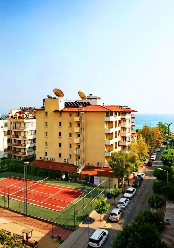 Alanya Beach Hotel in ALANYA