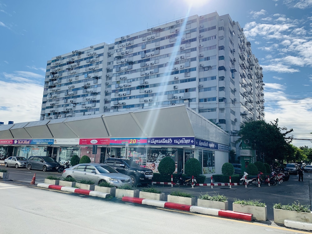 Muangthongthani Rental By Khun Dan 2/24